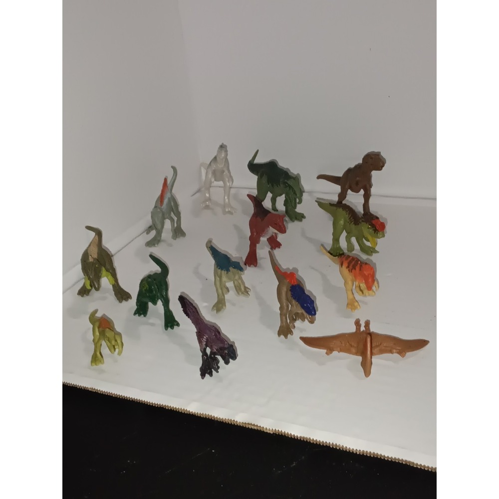Lot of 14 Jurassic Park World Mini Figure Dinosaurs Miniatures Mattel